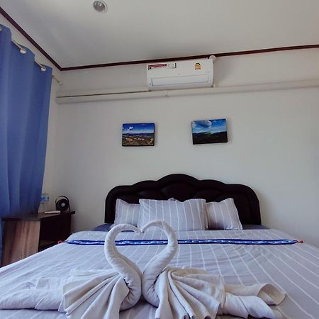 เกสต์เฮาส์ชูบีมา Guesthouse Chubeema Coffee & Tea Ban Mai Ngae Oda fotoğraf